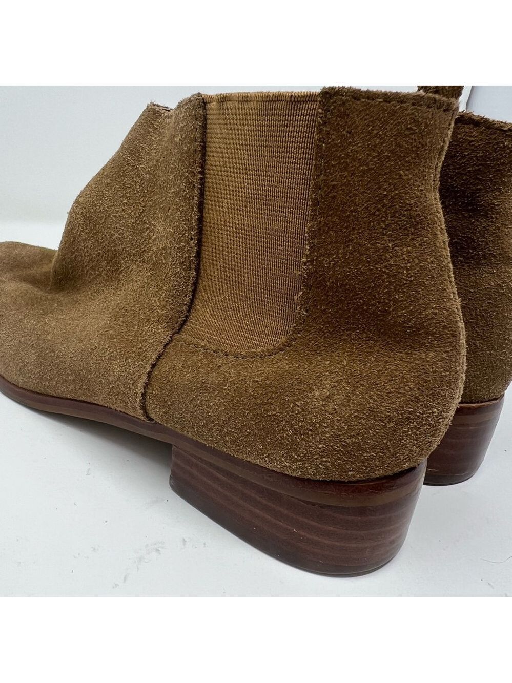 GAP Size 6.5 Tobacco Geuine Suede Chelsea Low Heel Boots Booties - Picture 5 of 12